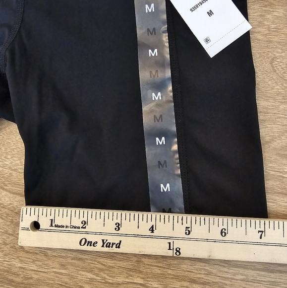 🔴 CALVIN KLEIN COTTON IBODY 2 PIECE ATLEISURE BUNDLE TOP SHORTS BLACK MEDIUM - Picture 11 of 15